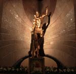 "Il Risorto" - scultura - 1989 - «Chiesa di Cristo Risorto» Padova (PD) - Italia